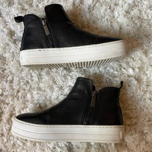 JSlides Black Leather Platform Sneakers